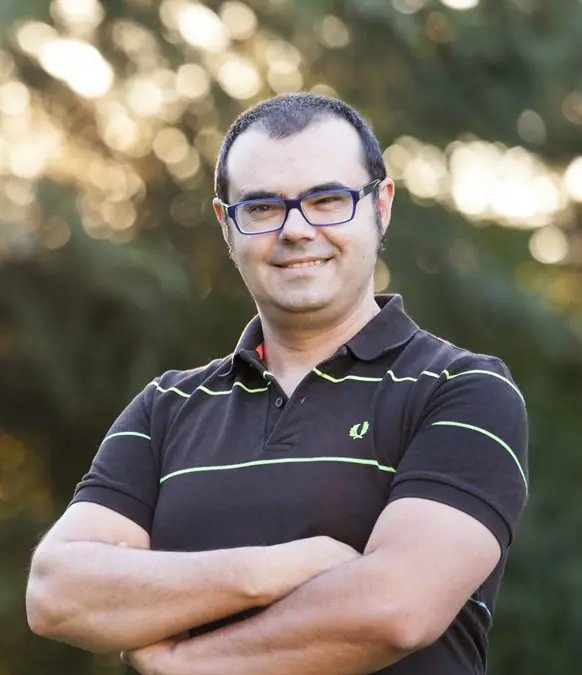 Fotografía de Sergio Propergol, creador de la escuela y consultoría Ayuda Excel